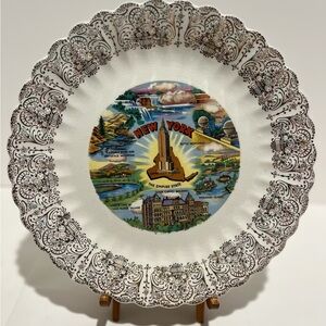 Vintage New York State 10” Souvenir Decorative Plate